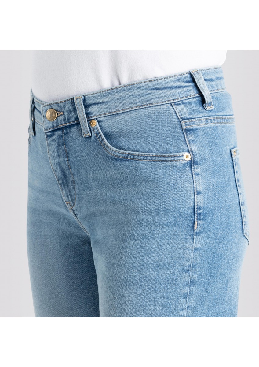 Женские светло-голубые джинсы