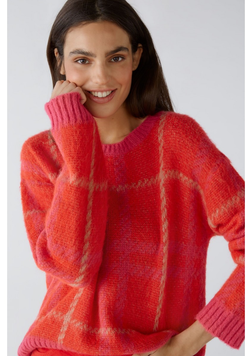 Женский красный свитер из альпаки