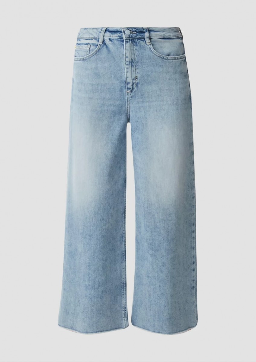 Женские бледно-голубые джинсы