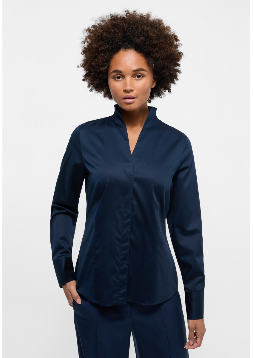 Женская темно-синяя блузка ETERNA