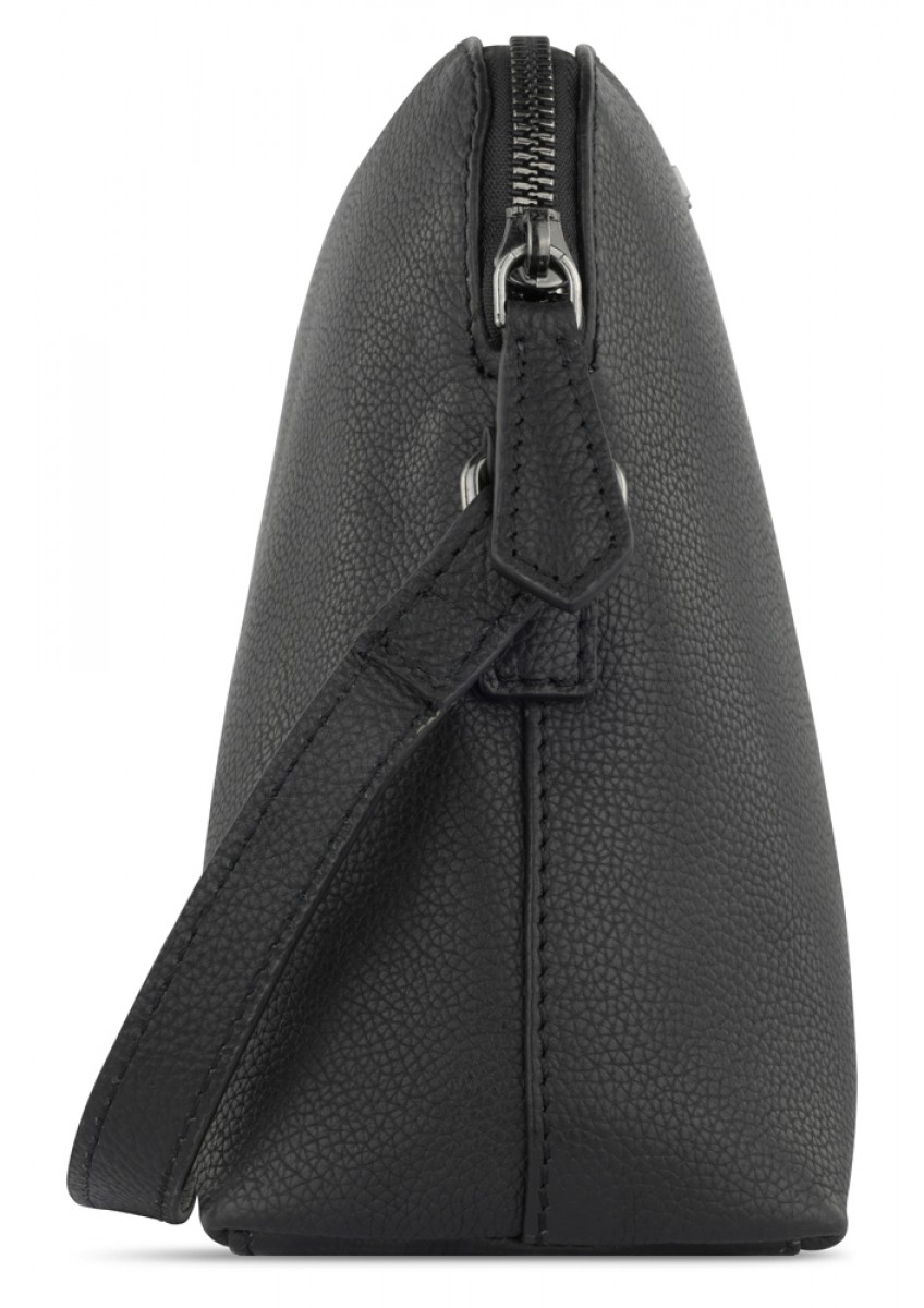 Женская черная сумка Bugatti