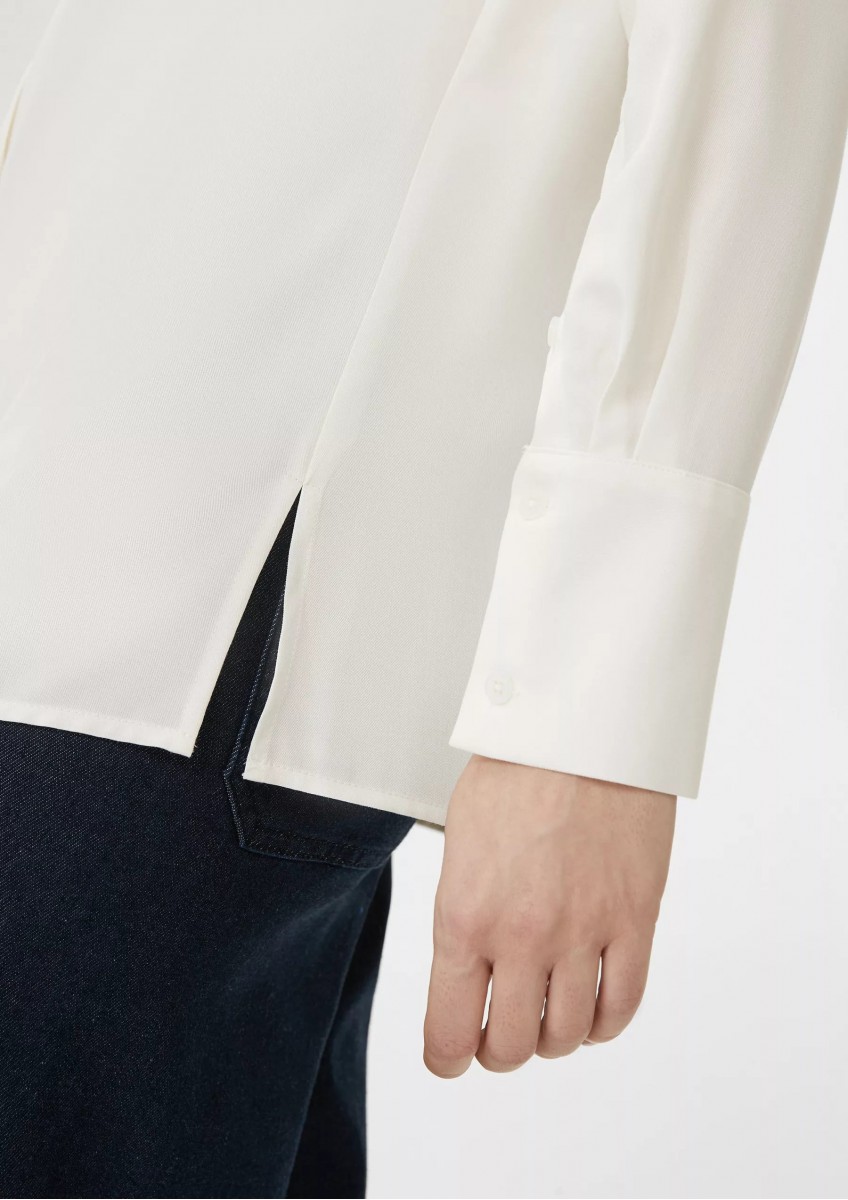 Женская белая блузка с планкой на пуговицах Comma