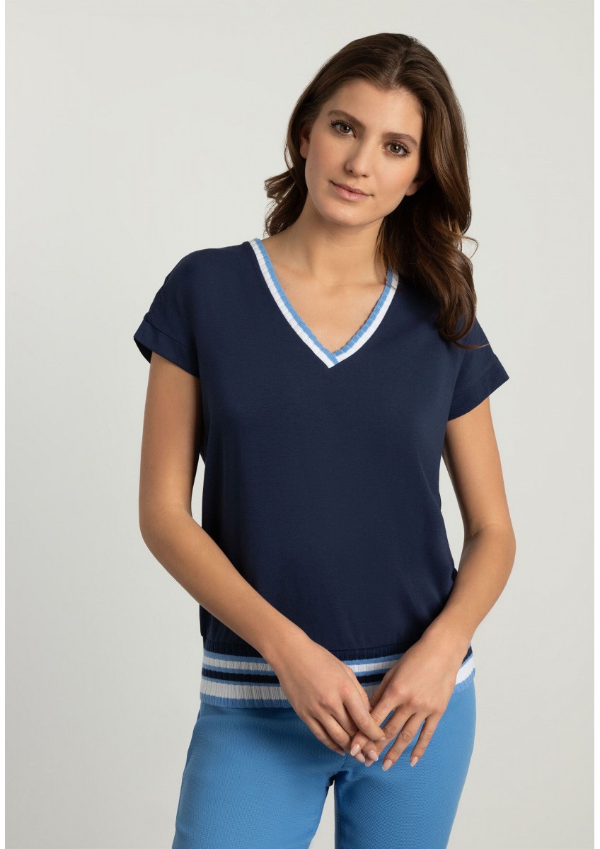 Женская темно-синяя футболка с трикотажными манжетами MORE & MORE