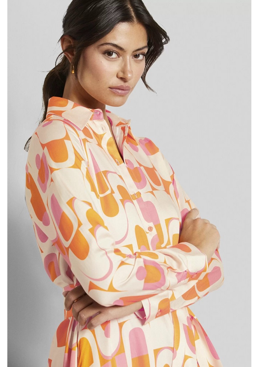 Женское платье-рубашка с поясом оранжевого цвета Bugatti