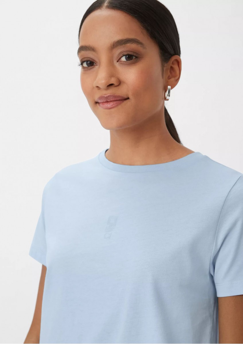 Женская светло-синяя футболка